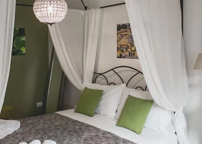 בית הארחה Verrazzano 37 4*